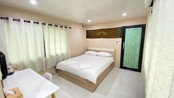 Double Room | Free WiFi