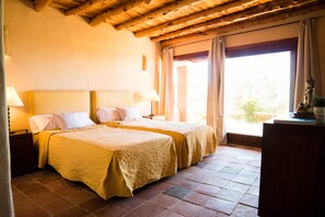 7 bedrooms, iron/ironing board, travel cot, free WiFi - Luxury villa can Avy 6 bedrooms, 7 bathrooms, 12 people, best sunset Ibiza (San Miguel, San Joan de la Bridja, Ibiza)