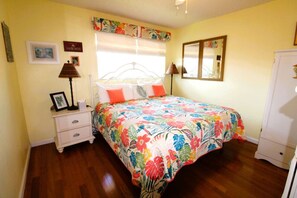 1 slaapkamer, een bureau, een strijkplank/strijkijzer, gratis wifi