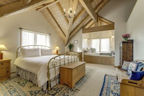 7 bedrooms, desk, laptop workspace, iron/ironing board - Hot Tub & Views! 8,000-Sq-Ft Glenwood Springs Gem (Glenwood Springs)