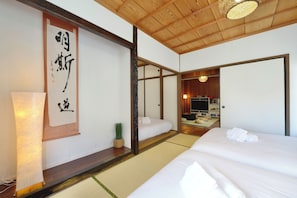Basic Apartment | 4 bedrooms, free WiFi, bed sheets