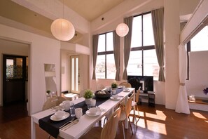 Apartment | In-room dining - Bay Side Okinawa (Onna)