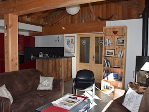 Télévision, cheminée