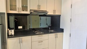 Private kitchen - Plaza Residence Jomtien Beach (Pattaya)