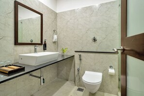 Bathroom - Transtree at Whitefield | Corporate Stays (Bengaluru)