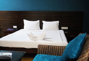 Decoración personalizada, muebles diferentes y escritorio