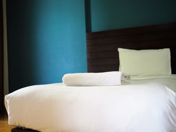 Studio Premium Room | Individually decorated, individually furnished, desk, laptop workspace