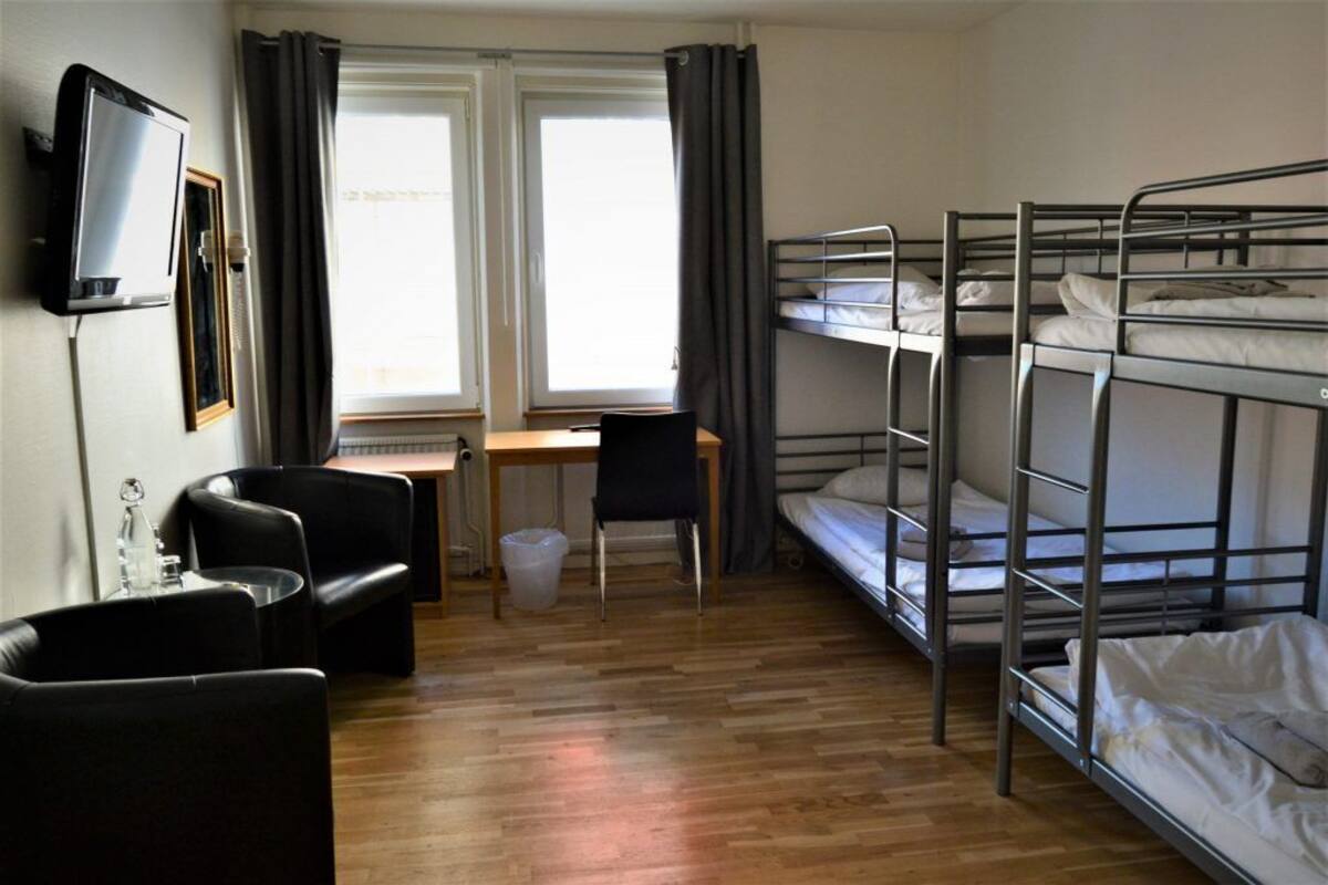 ห้องเบสิก | ห้องเก็บเสียง, ผ้าปูที่นอน