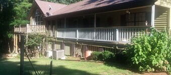 ¡Ven a disfrutar de la pesca, R&R o visita a la familia!