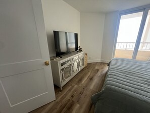 3 soverom, strykejern/-brett, wi-fi (inkludert) og sengetøy