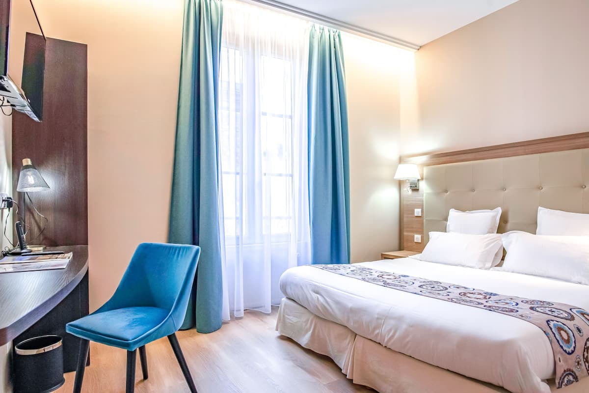 Habitación estándar doble | 1 dormitorio, escritorio, espacio para trabajar con un portátil