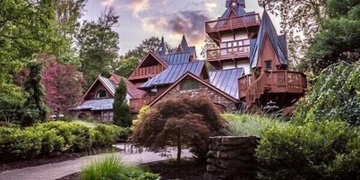Mohican Springs Cabin, in the heart of Mohican State Park. Serenity & Seclusion