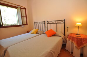 3 Schlafzimmer, Bügeleisen/Bügelbrett, Reisekinderbett, kostenloses WLAN