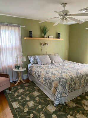 5 bedrooms, WiFi, bed sheets