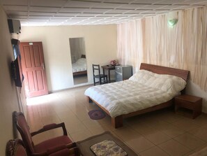 Desk, blackout curtains, rollaway beds, free WiFi