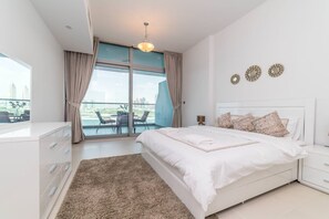 1 bedroom, individually furnished, desk, blackout drapes - Beautiful Sea View Palm (Dubai)