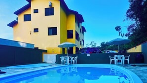 Bagian depan properti