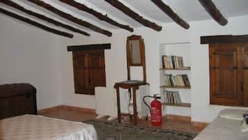 4 camere, ferro/asse da stiro, lenzuola