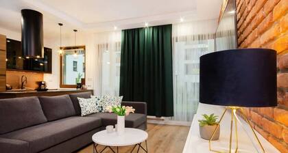Stylish Apartment in Wilanow | Terrace and Parking