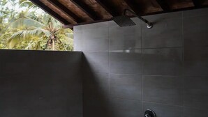 Standaard kamer | Badkamer met douche