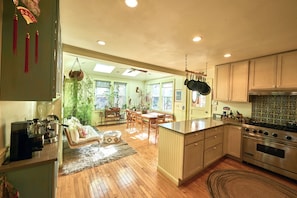 Fridge, oven, coffee/tea maker, cookware/dishes/utensils