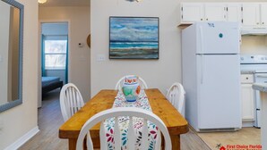 Dining - Great Beach Location ~ Pet Friendly ~ Steps to the Beach! (Saint Augustine)