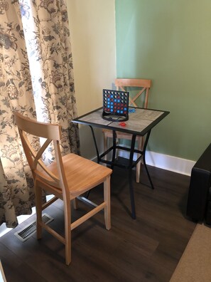Dining - Family Friendly Home between Amish Country and Mohican (Nashville)