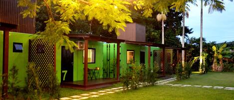 Fachada de la propiedad