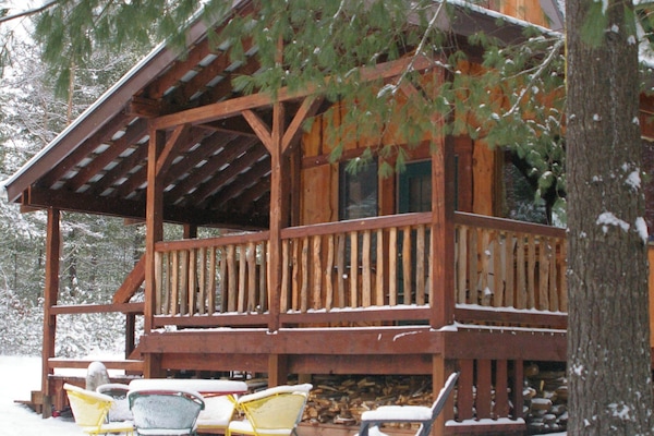 Lion's Den Cabin