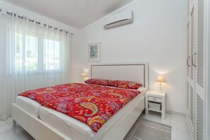 3 dormitorios, caja fuerte, tabla de planchar con plancha y wifi