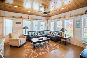 Fernseher, Videospiele, DVD-Player