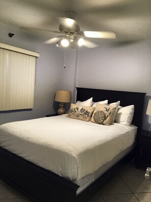 2 bedrooms, iron/ironing board, WiFi, bed sheets