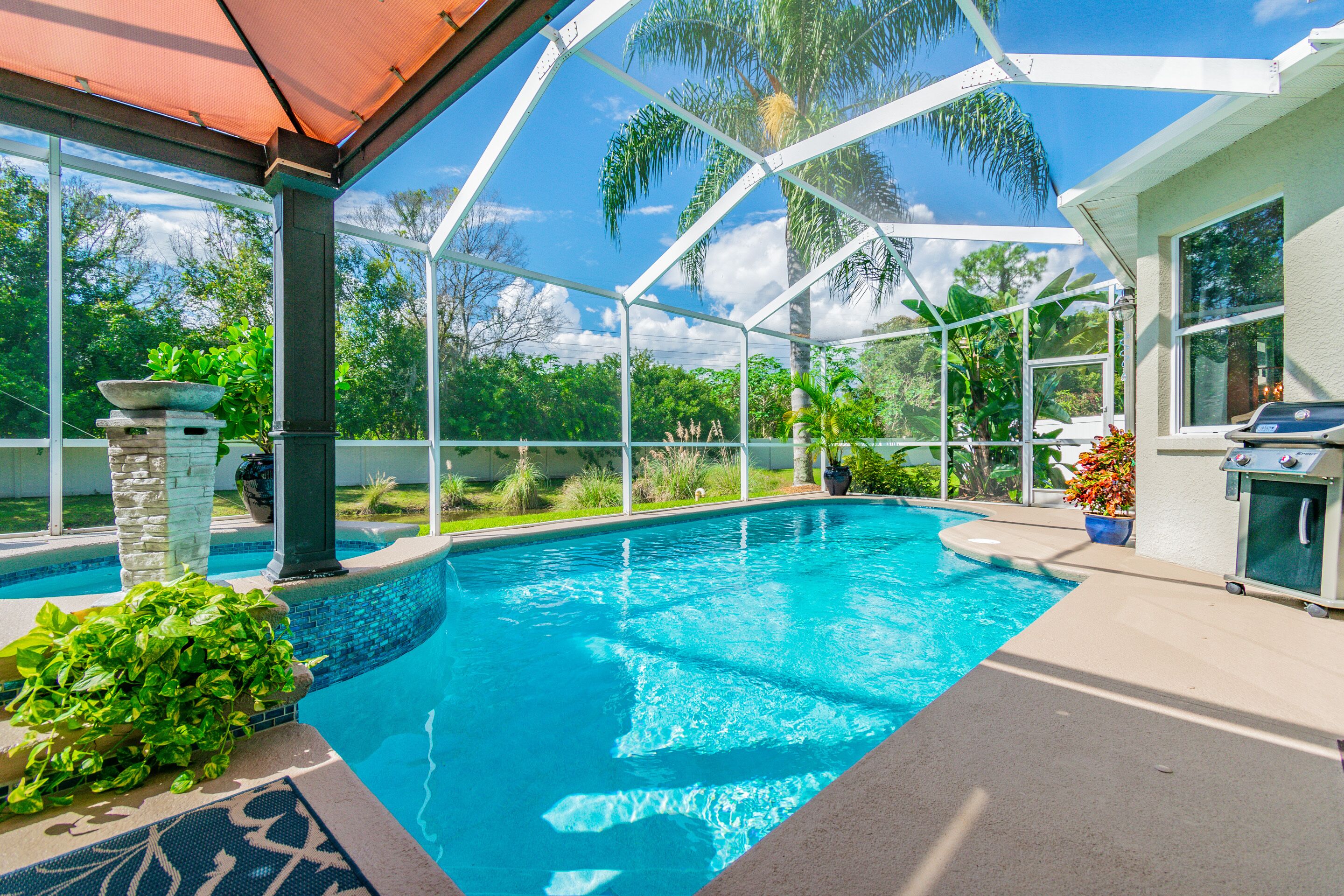 Spa Retreat: Relaxing Pool Home w/Hot Tub, Amenities and Convenient Location