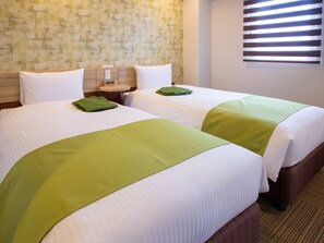 Iron/ironing board, free WiFi, bed sheets - Kuretake Inn Premium Ogakiekimae (Ogaki)