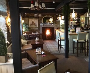 Dinner served - Blenkinsopp Castle Inn (Brampton)