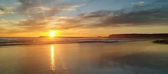 House 2 minutes from the beach