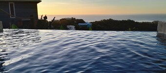 Poolhouse overlooking the Caribbean Sea