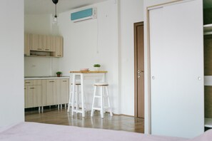 Comfort-Studio (2) | Wohnbereich | Flachbildfernseher
