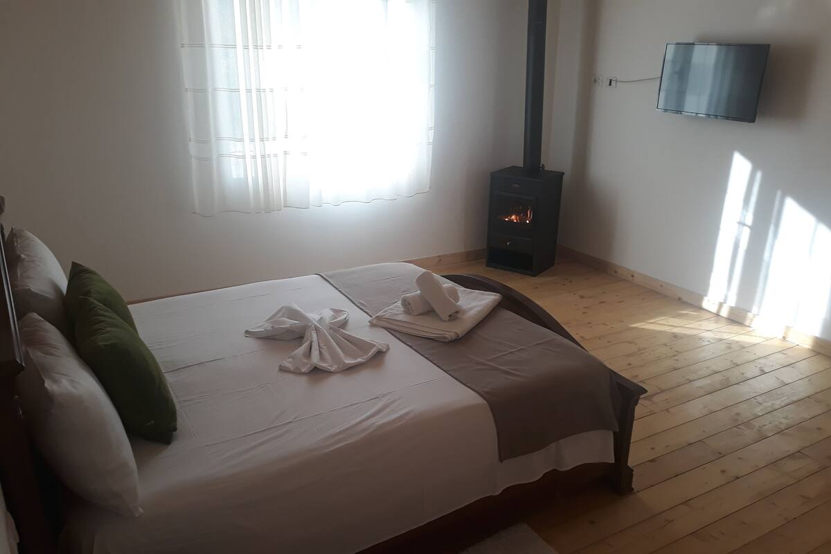 Triple Room, Private Bathroom