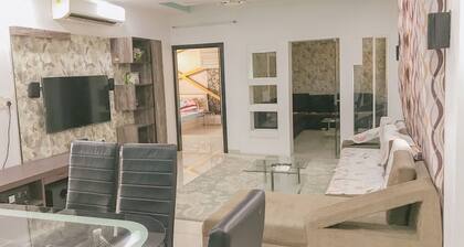 Luxury Penthouse Apartment with Private Terrace