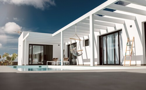 Brand new and modern villa in Lajares (Fuerteventura) with heated pool