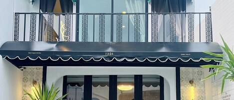 Villa, Private Pool | Living area | 32-inch flat-screen TV with satellite channels, TV