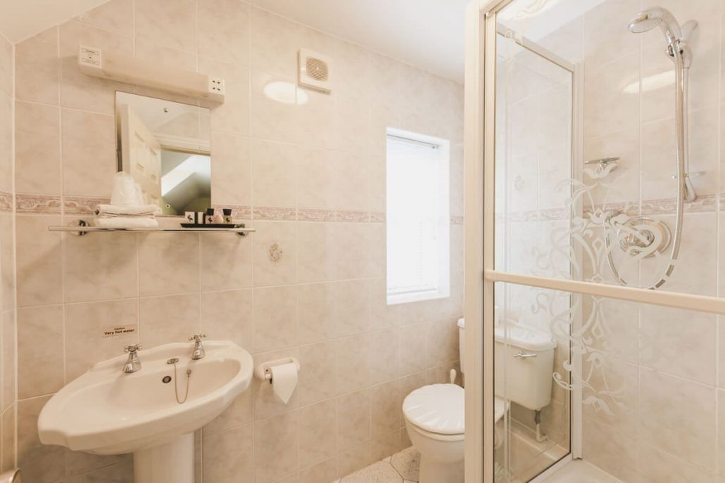 classic twin room (family room) | bathroom | free toiletries, towels