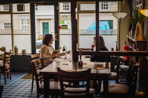 Interior - The Old Bakery Hotel (Kenilworth)