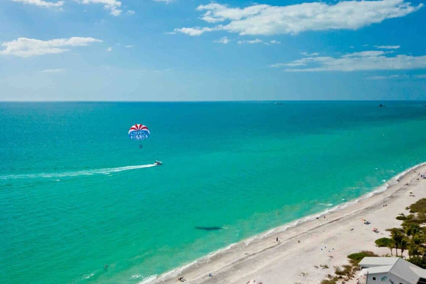 Beach nearby, beach towels
