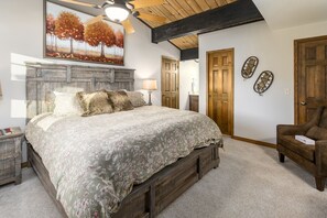 Townhome, 4 Bedrooms | 4 bedrooms, laptop workspace, free WiFi, bed sheets