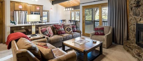 Townhome, 4 Bedrooms | Living area