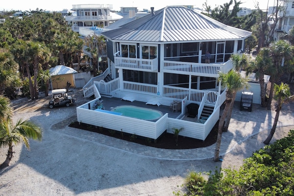 Recent Full House Photo taken on 12/17/2022 after hurricane Ian