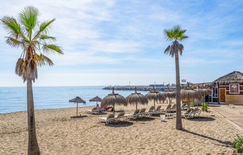 Awesome home in Marbella with WiFi