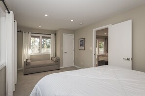 4 bedrooms, free WiFi, bed sheets